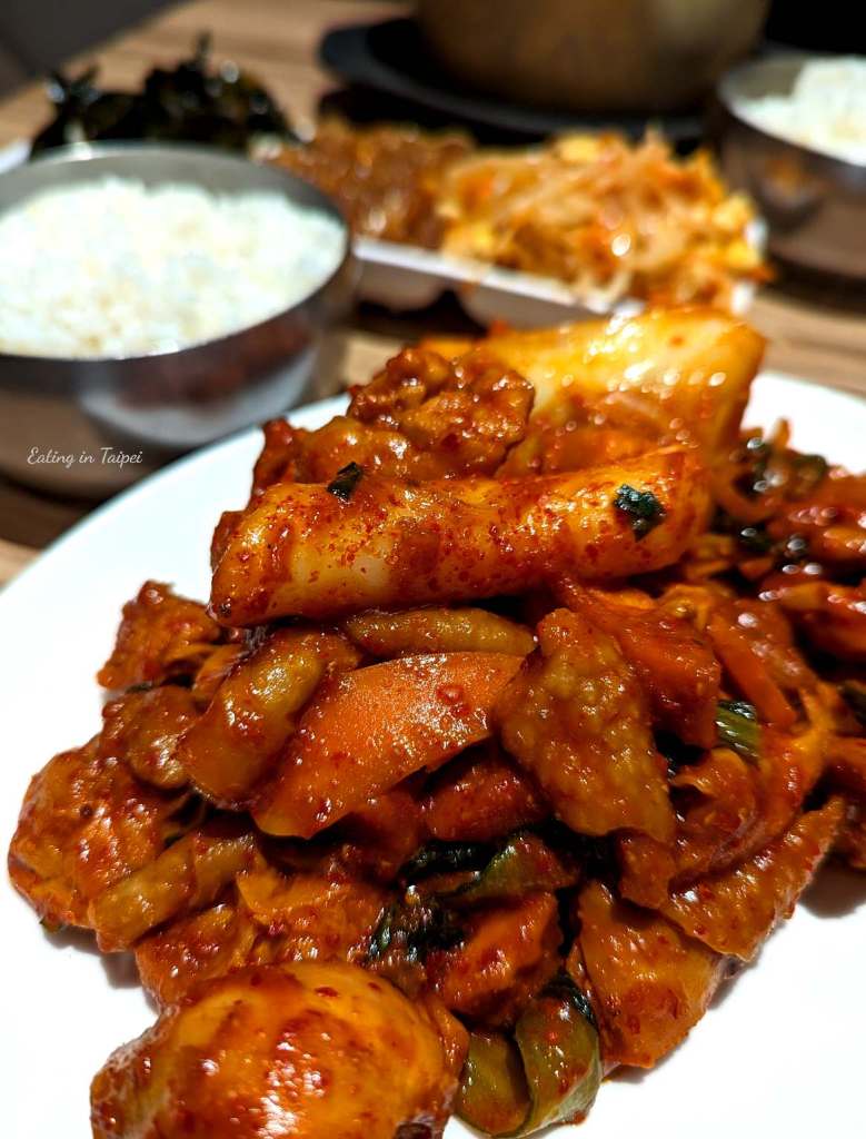 korean local kitchen spicy chicken